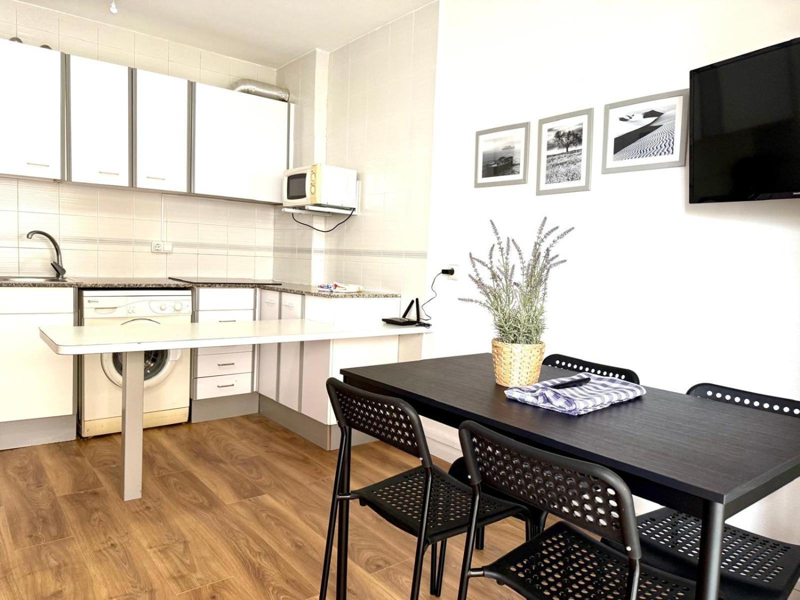 Apartamentos Amatista Салоу Экстерьер фото