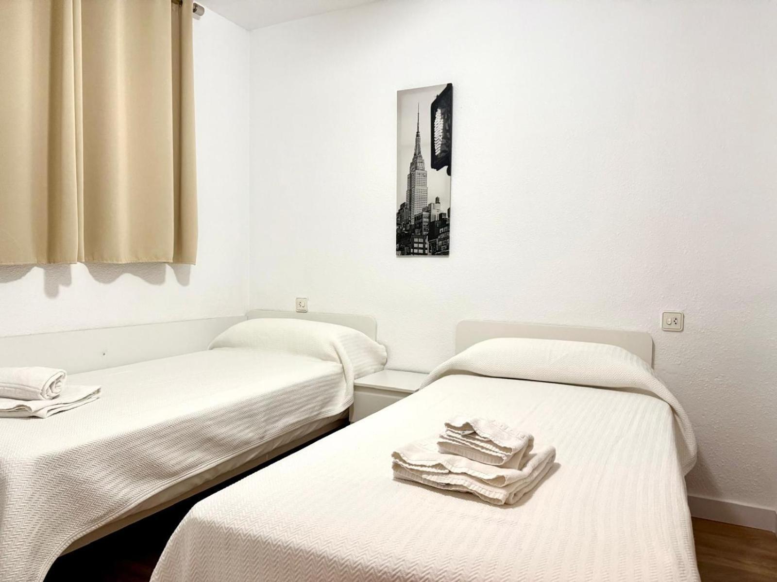 Apartamentos Amatista Салоу Экстерьер фото