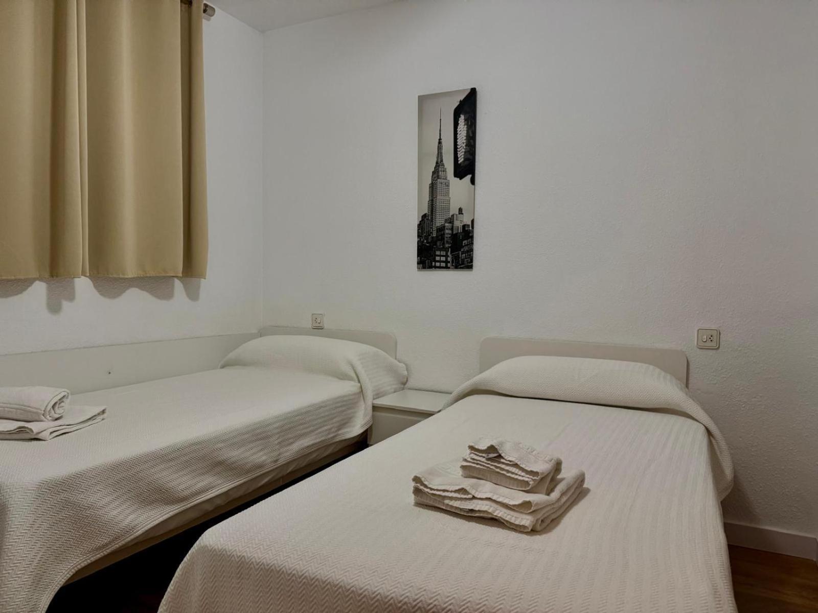 Apartamentos Amatista Салоу Экстерьер фото